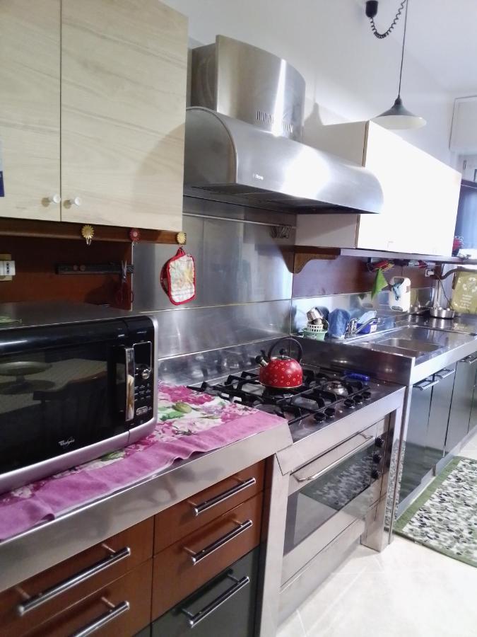 Gigli, Rooms Con Cucina In Comune E Terrazza Milan Exterior photo