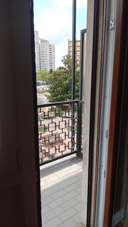Gigli, Rooms Con Cucina In Comune E Terrazza Milan Exterior photo